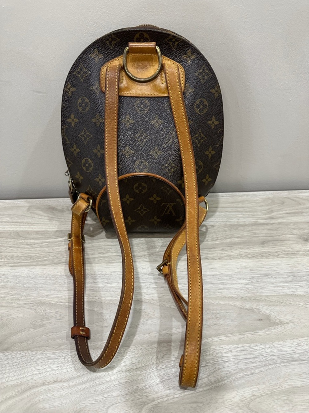 Louis Vuitton Monogram Ellipse Backpack - Picture 3 of 12
